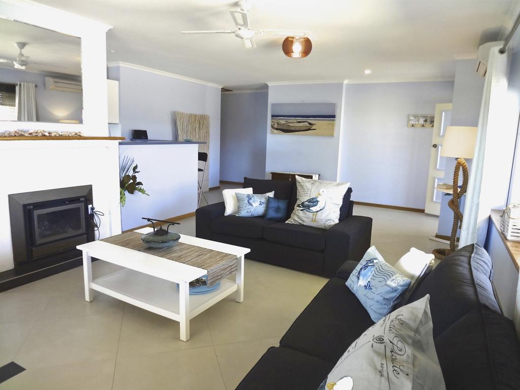Salty Air Apartments Kingscote Kangaroo Island Habitación foto